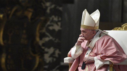 El Vaticano rechaza la bendición para parejas homosexuales