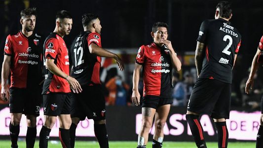 El goleador que invitó a pelear a un hincha de Colón