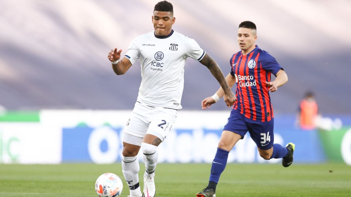 San Lorenzo juega muy mal en Córdoba.