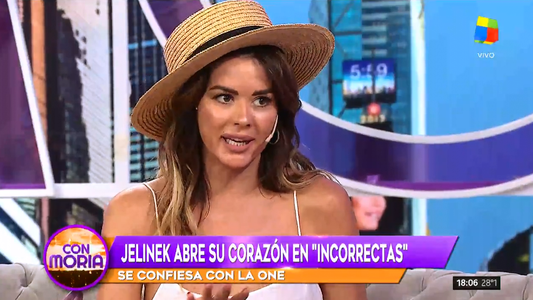 Karina Jelinek en Incorrectas: Los hombres me chupan mucho los pies