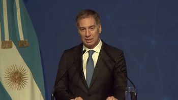 Diego Santilli, por el paso de Flávio Bolsonaro por Argentina: No tenía impedimentos de Interpol