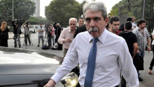 Y un día Aníbal volvió a la Rosada: Lo que quiero es ayudar a mi amigo