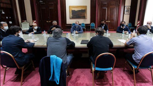 El Gobierno autorizó más actividades económicas en ocho municipios bonaerenses