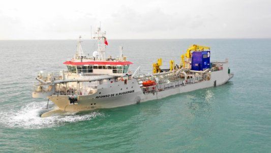 Obras de dragado en Bahía Blanca como alternativa por la sequía del Paraná