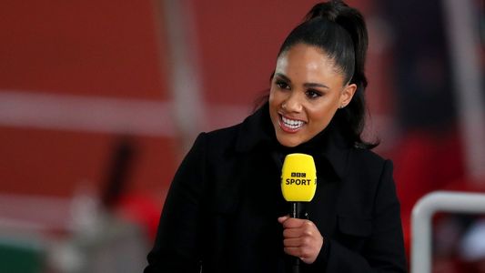 FIFA22 incluiría una comentarista mujer