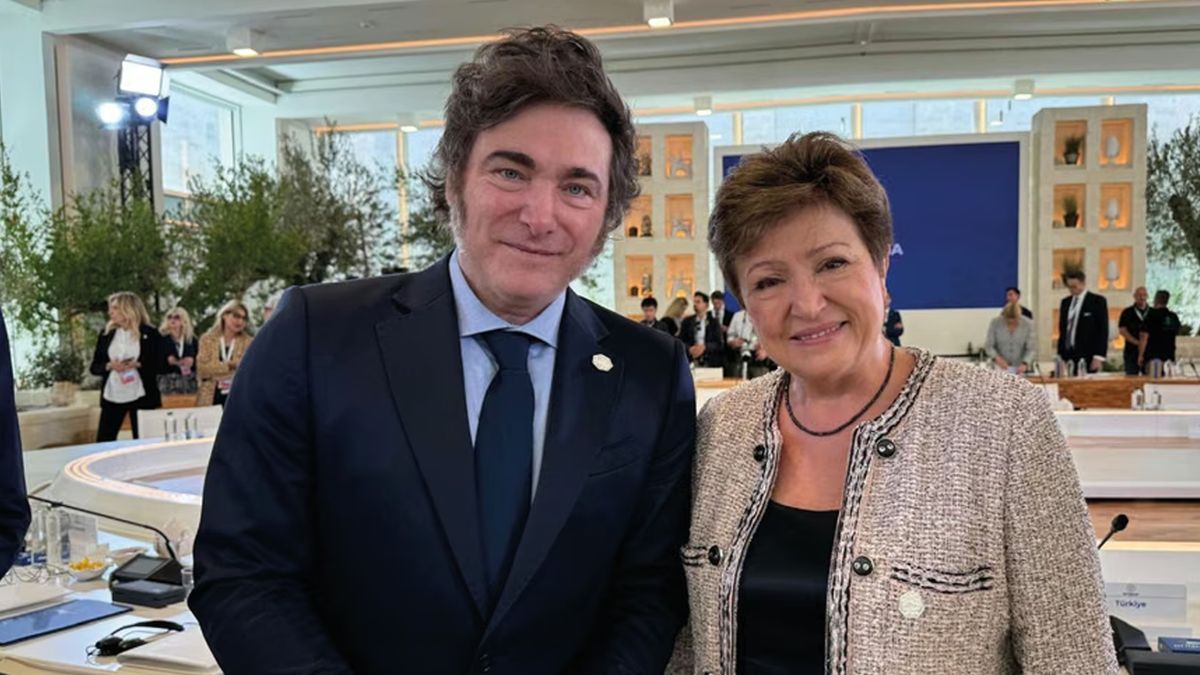 Como el Banco Mundial y JP Morgan