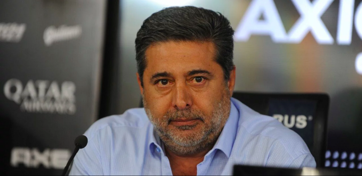 Angelici: Desmiento que Riquelme se sume a la lista del oficialismo para las elecciones en Boca