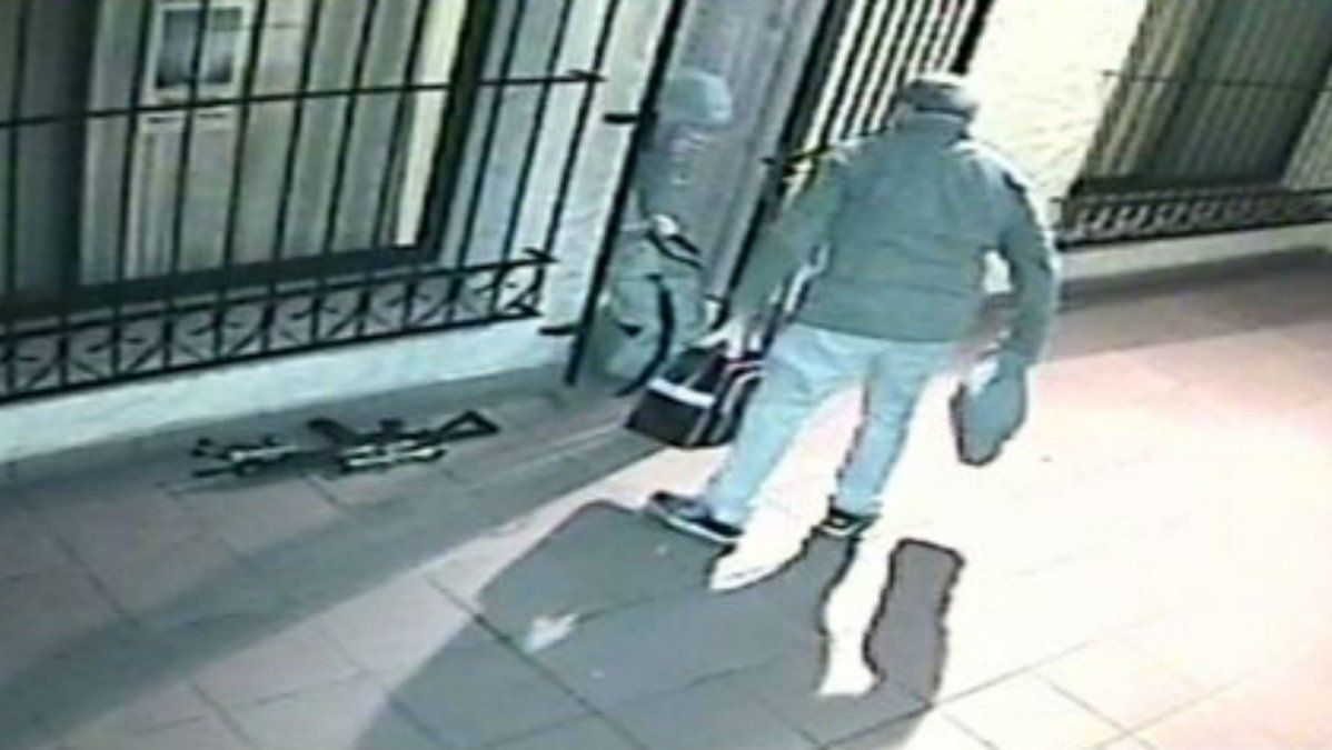 A dos años de la noche de los bolsos con U$S 9 millones, arranca el juicio contra el ex funcionario K José López