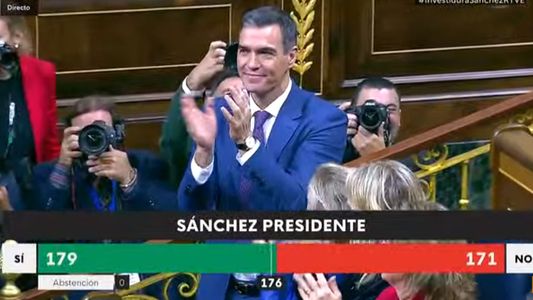 Pedro Sánchez logró la mayoría y fue ratificado como presidente del gobierno español