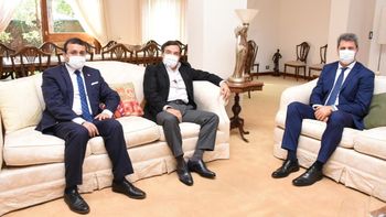 Uñac visitó Misiones, firmó convenios, se reunió con Rovira y Herrera, y apoyó al Gobierno a días de las elecciones