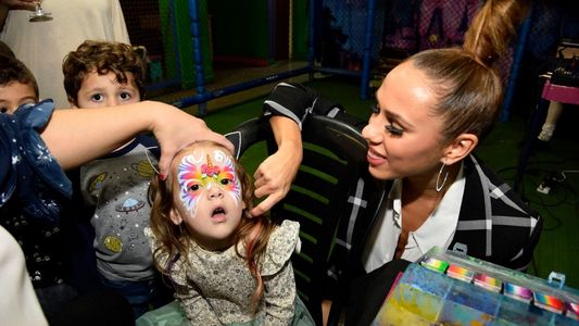 Sin Francisco Delgado, Barby Silenzi le festejó los 4 añitos a Elena