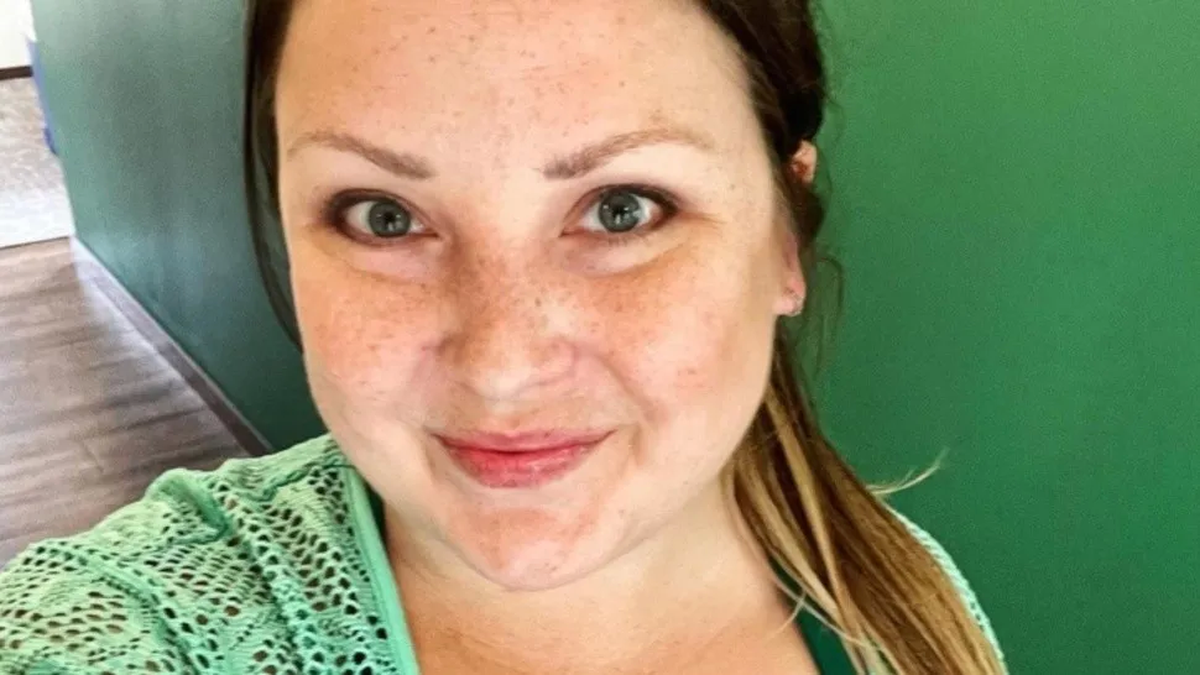 Arielle trató de proteger a su pequeña hija de los comentarios hirientes de sus suegros