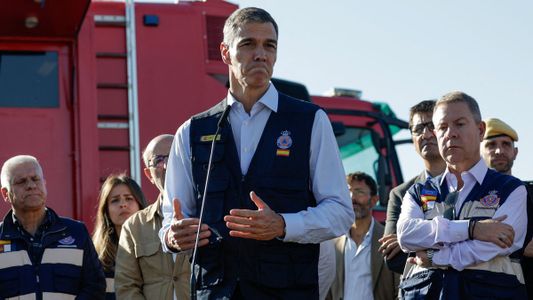 Suben a 69 las muertes por el choque de trenes en España: Pedro Sánchez pidió esclarecer las causas del accidente
