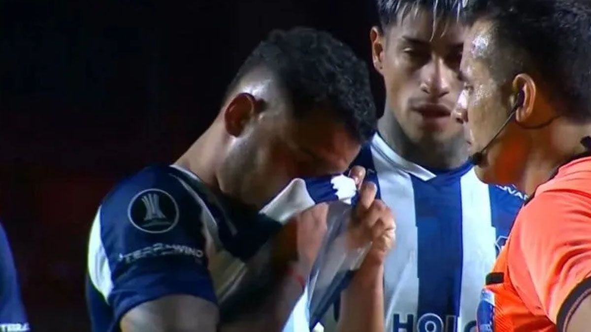 Escándalo: el terrible acto de xenofobia que desató el llanto de un jugador de Talleres