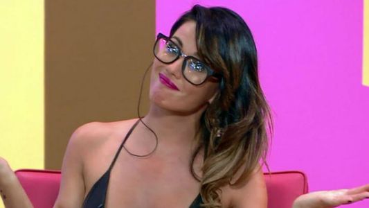 Jelinek pidió disculpas por su polémico mensaje sobre las armas de fuego