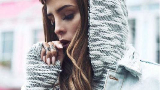 El nuevo tatuaje de Candelaria Tinelli levantó polémica: respaldo, críticas y pedidos