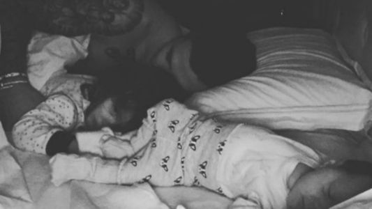 Mauro Icardi hace colecho con Francesca e Isabella