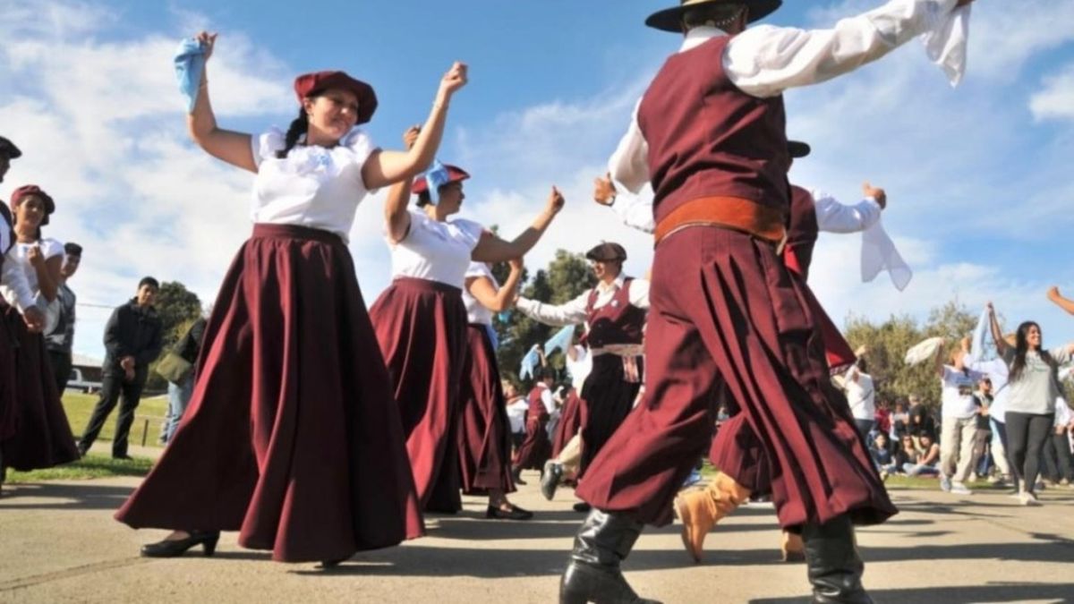 Cada 22 de agosto se celebra el Día del Folclore