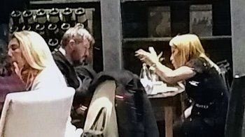 ¿Con qué dirigente se reunió Marcelo Tinelli en un bar porteño?