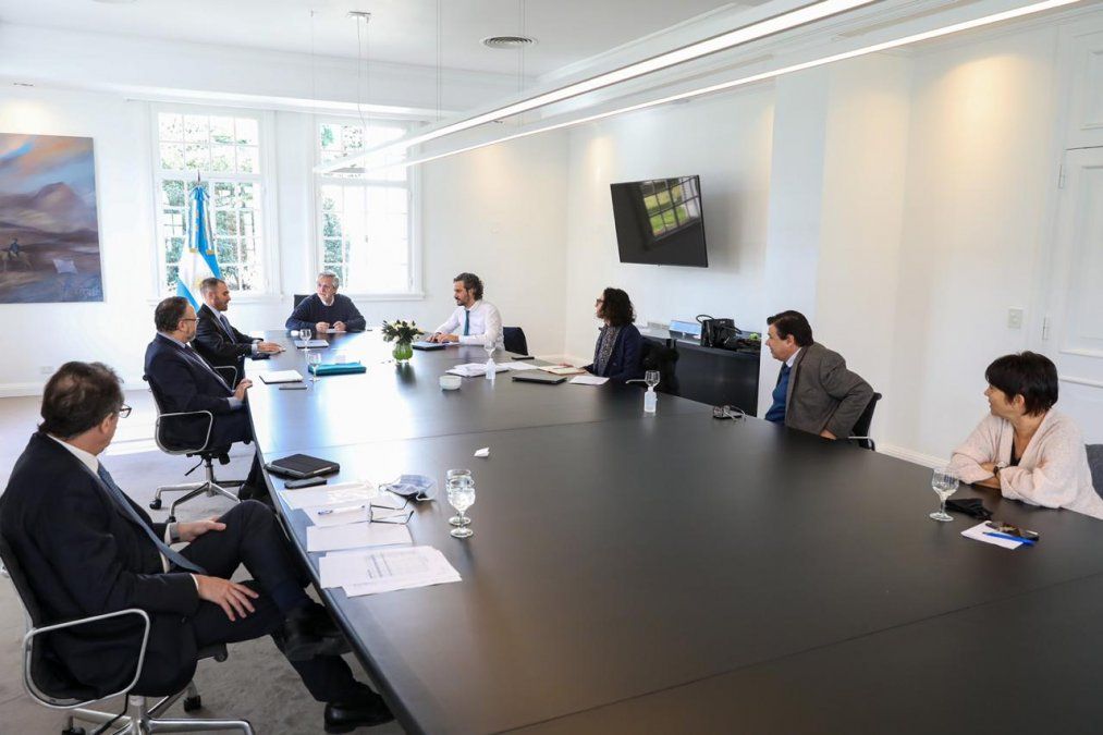 El Gobierno prepara medidas para incentivar las liquidaciones del agro y las exportaciones en energía y minería