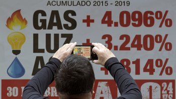 La dura nota de El País: habla de abismo económico y de la sociedad crecientemente decepcionada con Macri