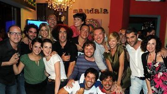 El festejo por el exitoso debut de Los Únicos
