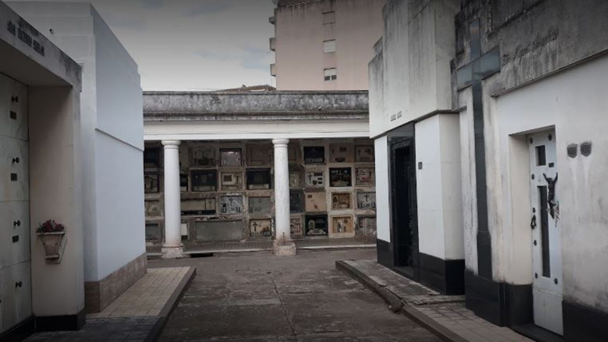 Postal del cementerio de San Nicolás. (Foto: Google Maps)