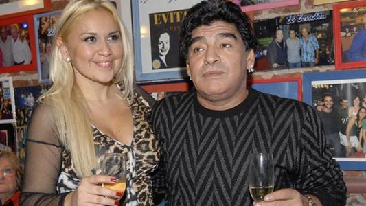La foto familiar de Maradona, tras la versión de reconciliación con Verónica Ojeda