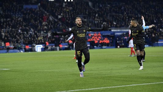 Sobre la hora, el Reims igualó 1 a 1 y el PSG se tuvo que conformar con un empate