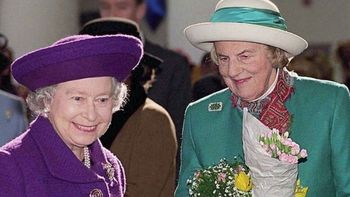 La Reina Isabel II tuvo dos grandes confidentes, ¿quiénes fueron y qué secretos les confió?