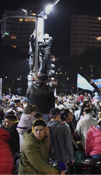 Tras los festejos por la victoria de Argentina, ¿aumentarán los contagios?