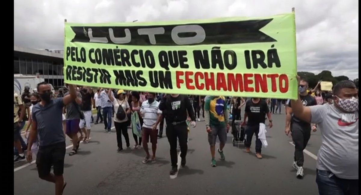 Marchas Anticuarentena en Brasil con el apoyo de Bolsonaro. (Foto: AP)