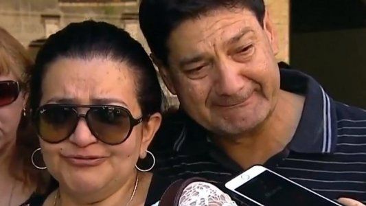 Estoy muerta, se me fue mi vida, dijo la mamá del joven asesinado en Gesell