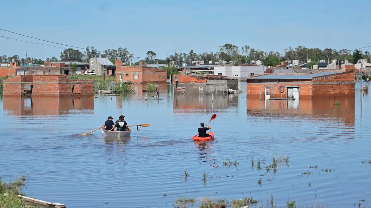 Inundaciones en Bahía Blanca: empresas, organizaciones y municipios lanzan acciones solidarias para ayudar a los damnificados