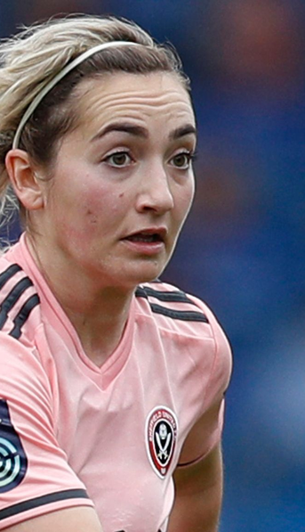 Murió de forma repentina la futbolista de 27 años, Maddy Cusack