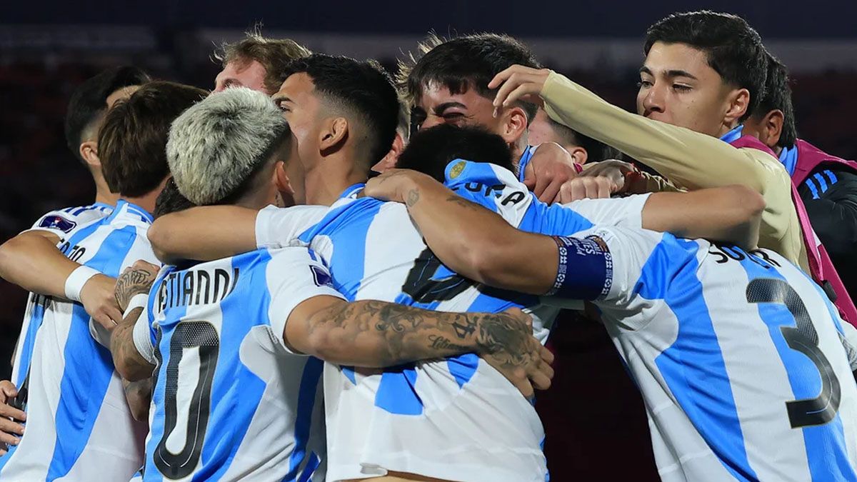La Selección Argentina Sub 20, finalista: el reconocimiento de Messi y la Scaloneta y el picante posteo de Chiqui Tapia