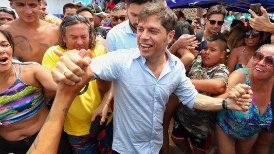 Kicillof aseguró que la temporada estalla porque la gente anda con un manguito más en el bolsillo