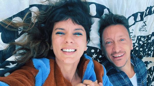 Nicolás Vázquez sorprendió al publicar un foto retro con Gimena Accardi de hace 14 años