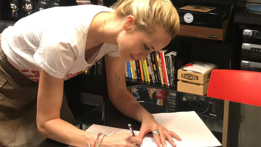 ¿Qué hará Julieta Prandi ahora que abandona la obra de Pedro Alfonso?