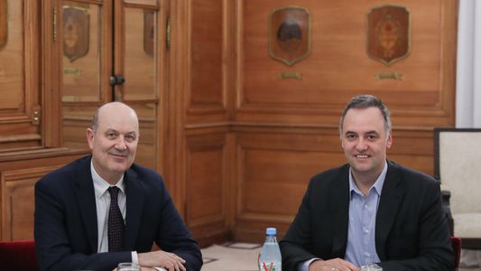 Adorni se reunió con Sturzenegger para avanzar con el ajuste en el Estado y otro paquete de desregulaciones