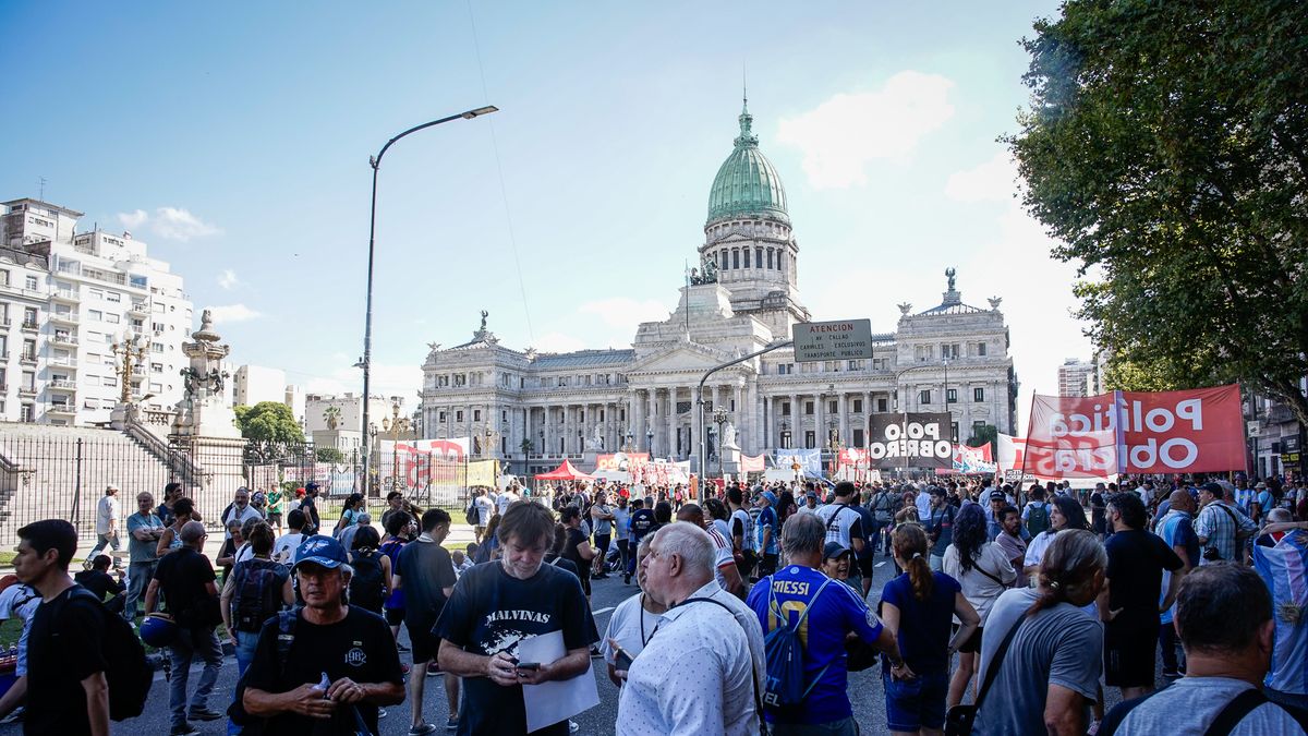 Paro y marcha de la CGT: el mapa de los cortes en el Congreso