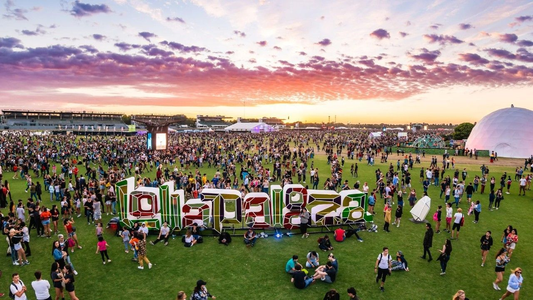 Lollapalooza Argentina 2027 reveló su grilla: Tini y nueve estrellas internacionales encabezan el festival