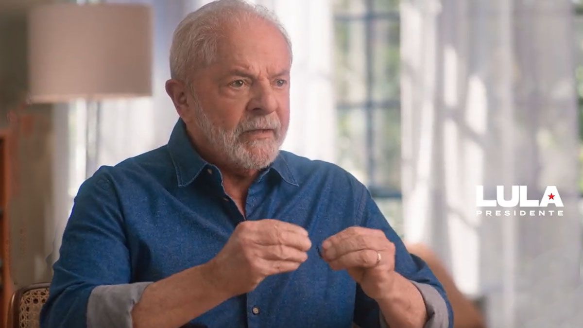 Lula habla con tranquilidad en sus mensajes. Lleva entre 12 y 15 puntos de ventaja ante Jair Bolsonaro para la elección presidencial en Brasil (Foto: Cuenta oficial de Lula en Twitter)