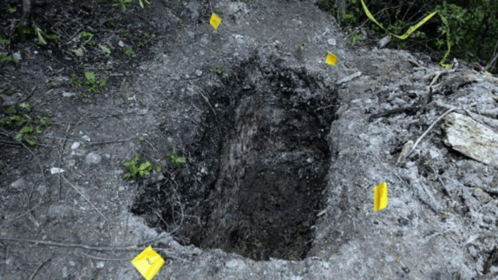 En un operativo por una secta religiosa hallaron una fosa con cadáveres de nenes