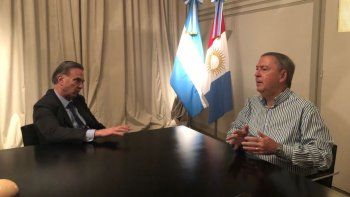 Pichetto se guarda la llave del Presupuesto y reúne a gobernadores del PJ para acordar cambios en Bienes Personales