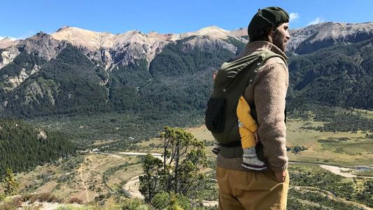 Polémica foto del novio de Zaira Nara con Malaika en una montaña