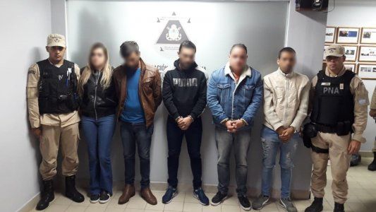 Operativo “El Clon”: desarticularon y detuvieron a 7 brasileños que duplicaban tarjetas de crédito y débito.