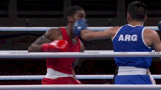 Escandaloso fallo: Brian Arregui tiró a su rival y le dieron la pelea por perdida en su debut olímpico