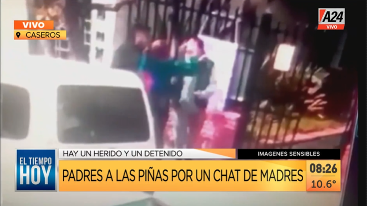 Chat de de mamis y pelea descontrolada a la salida de un jardín de infantes en Caseros (Foto: captura de TV).