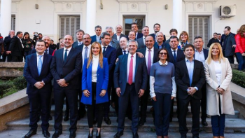 Antes de las elecciones en Mendoza, Alberto viaja a apoyar a la candidata del Frente de Todos y suma a la tropa de gobernadores